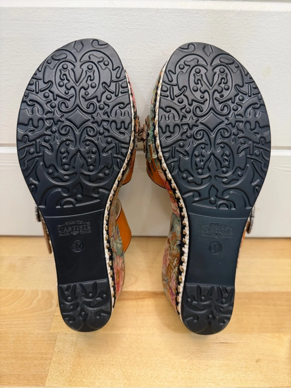 L'ATISTE Floral Embellished‎ Tan Wedge Sandals Boho
